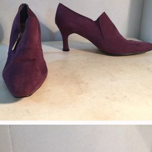 Annie purple colored shoes